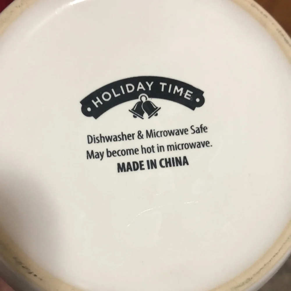 Holiday Time Christmas Coco Mugs - Picture 5 of 7